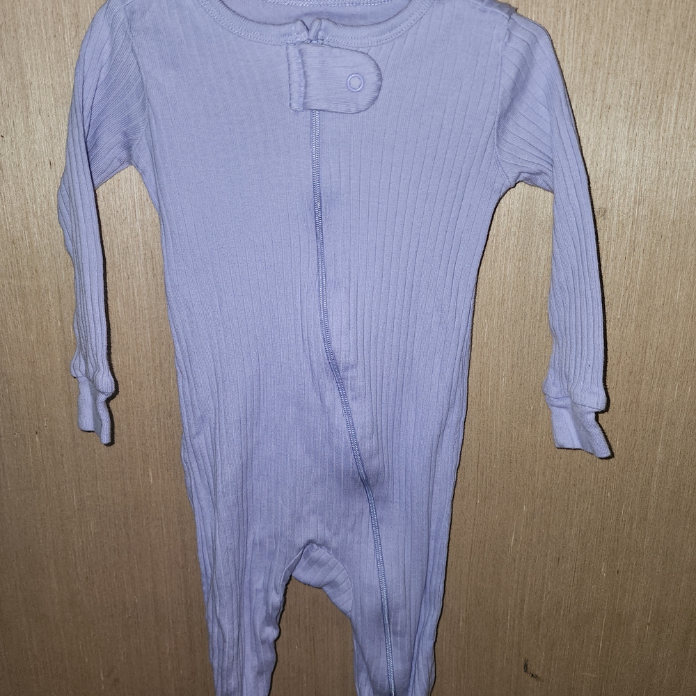 Purple Pajama Set with Ribbed Texture and Long Sleeves